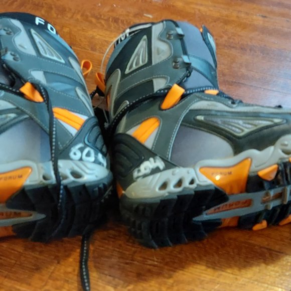 Snowboarding boots sz 6. Forum JP walker. - Picture 3 of 4